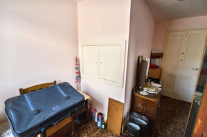 Photo 8- click for photo gallery